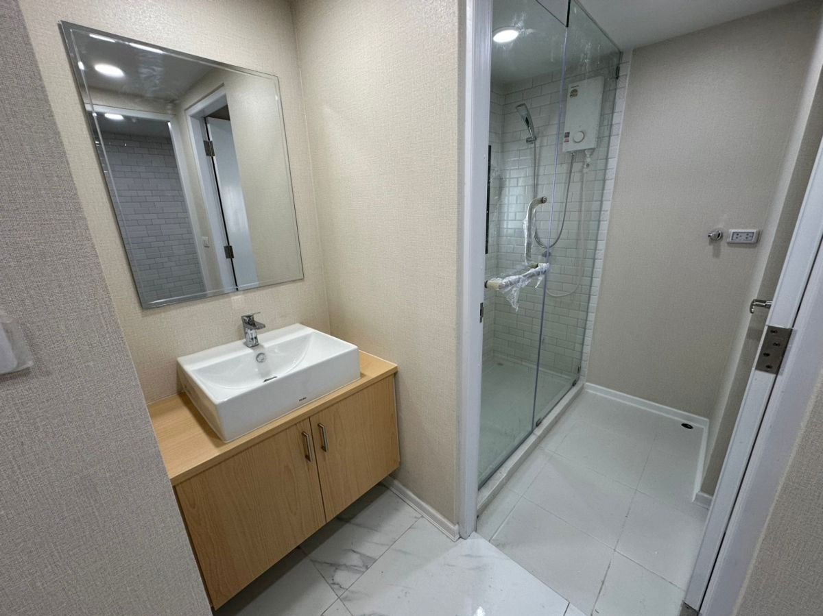 picture Sathorn Suite, 2 bedrooms, 1 bathroom - 5/12