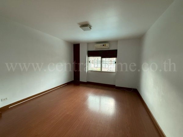 รูป ทาวน์เฮ้าส์ หมู่บ้าน อารียา แอทโฮม ซ.มัยลาภ เกษตร - นวมินทร์ - รูปที่ 9/10