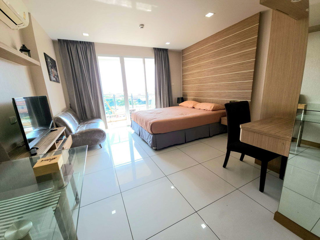 picture Studio Condominium @ Whale Marina Condo - 4/19