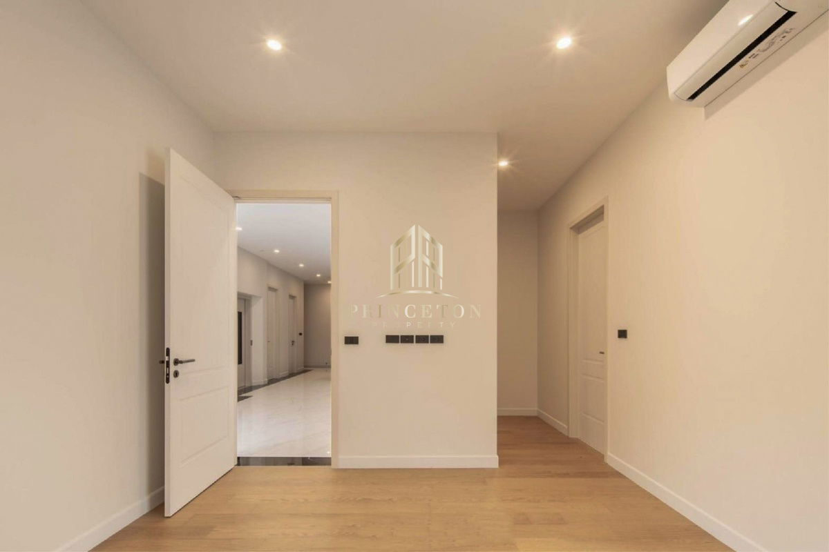 picture Luxury House For Sale Cinq Royal Krungthep Kreetha - 37/41