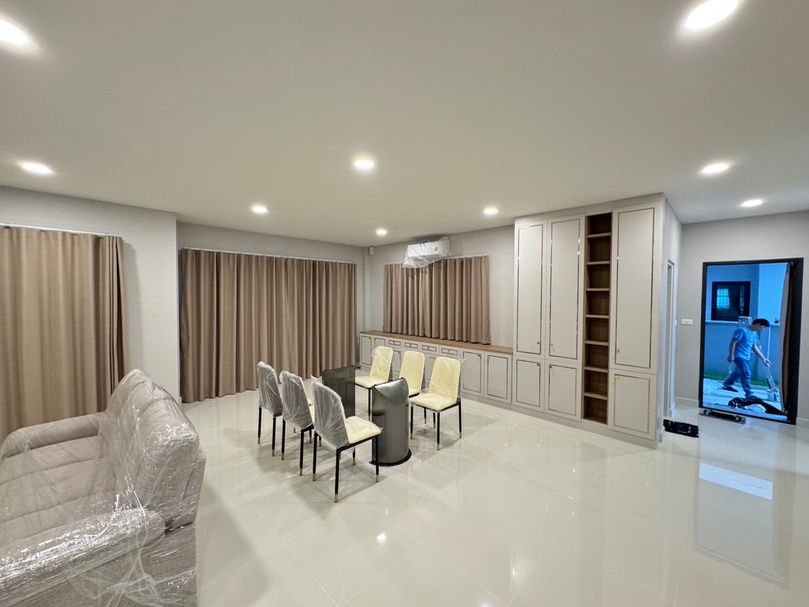 picture 📍 Centro Bangna Phase 2 – Prime location near Mega Bangna and Central Bangna - 3/14