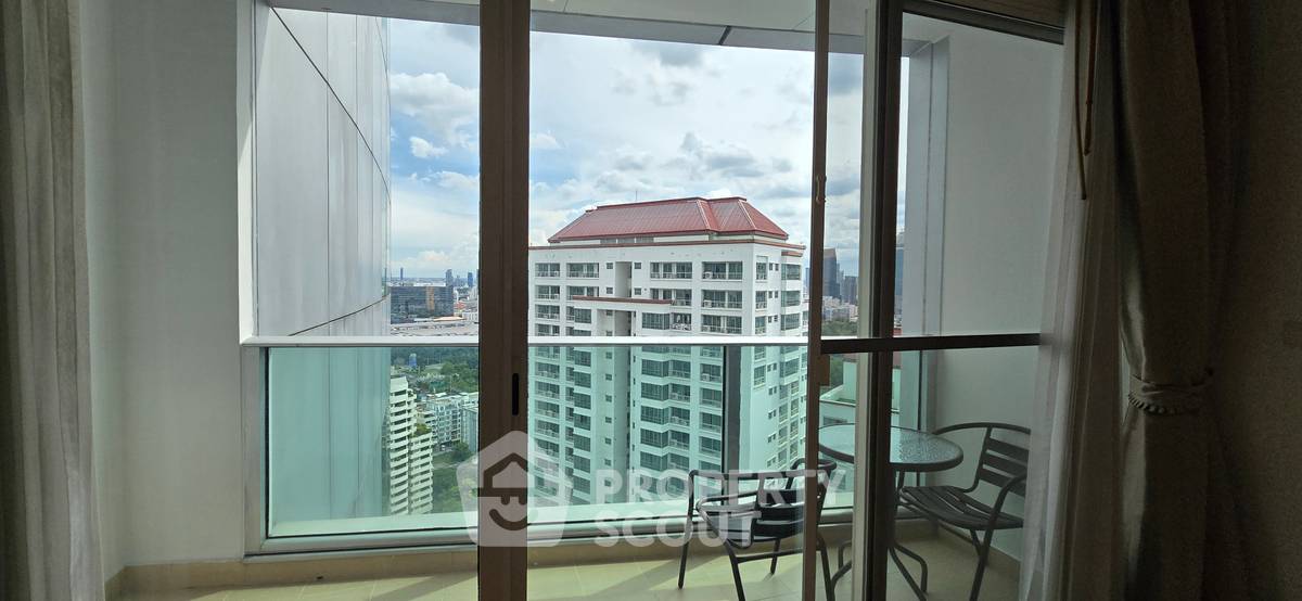 picture 3-BR Condo at Millennium Residence @ Sukhumvit Condominium near BTS Phrom Phong (ID 2249151) - 2/18
