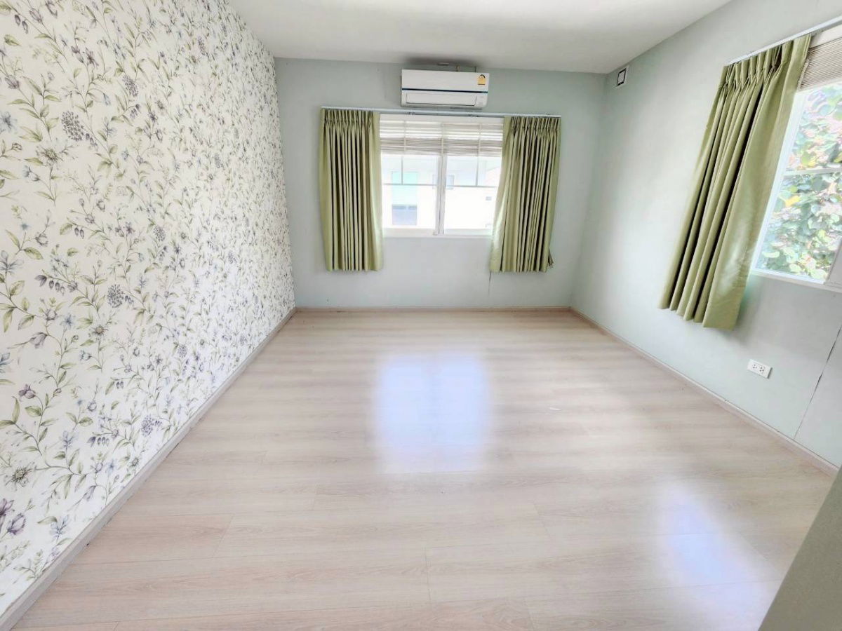 รูป ขายถูก บ้านเดี่ยว วิลลาจิโอ ศาลายา 51ตรวา. 3ห้องนอน 3น้ำ มีห้องนอนผู้ใหญ่ชั้น1 2จอด พร้อมอยู่ เพียง 4.95 mb  - รูปที่ 26/49