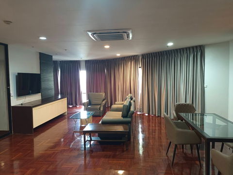 ให้เช่า  ห้องคอนโด  2 ห้องนอน ที่ คอนโด East Tower Bangna, ติด ห้าง Central บางนา