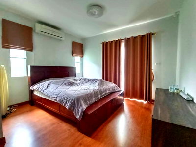 เช่าบ้านเดี่ยว ชลบุรี : UK06-066 🏡✨ บ้านเช่าพร้อมอยู่ Lake Valley  บ่อวิน – บ้านแหลมฉบัง 💵 ค่าเช่า 38,000 บาท/เดือน (รวมค่าส่วนกลาง)