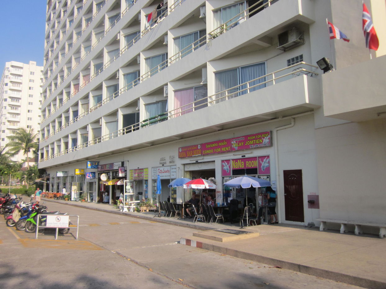 picture Studio Condominium @ View Talay - 11/16