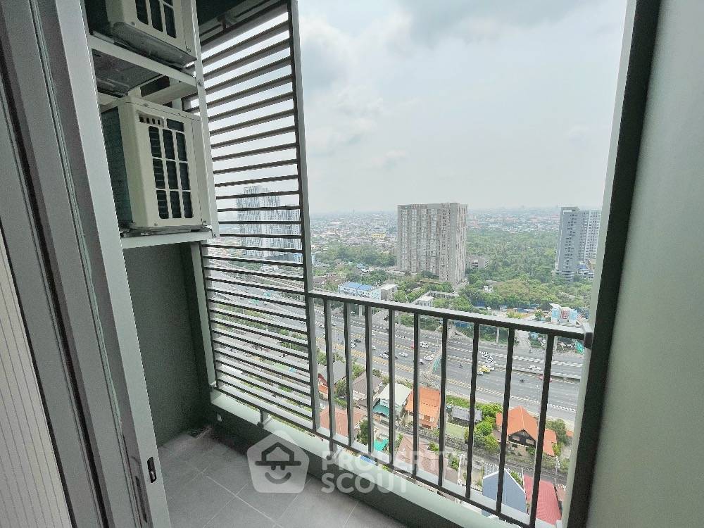 picture 1-BR Condo at Elio Sathorn-Wutthakat near BTS Wutthakat (ID 1019801) - 10/16