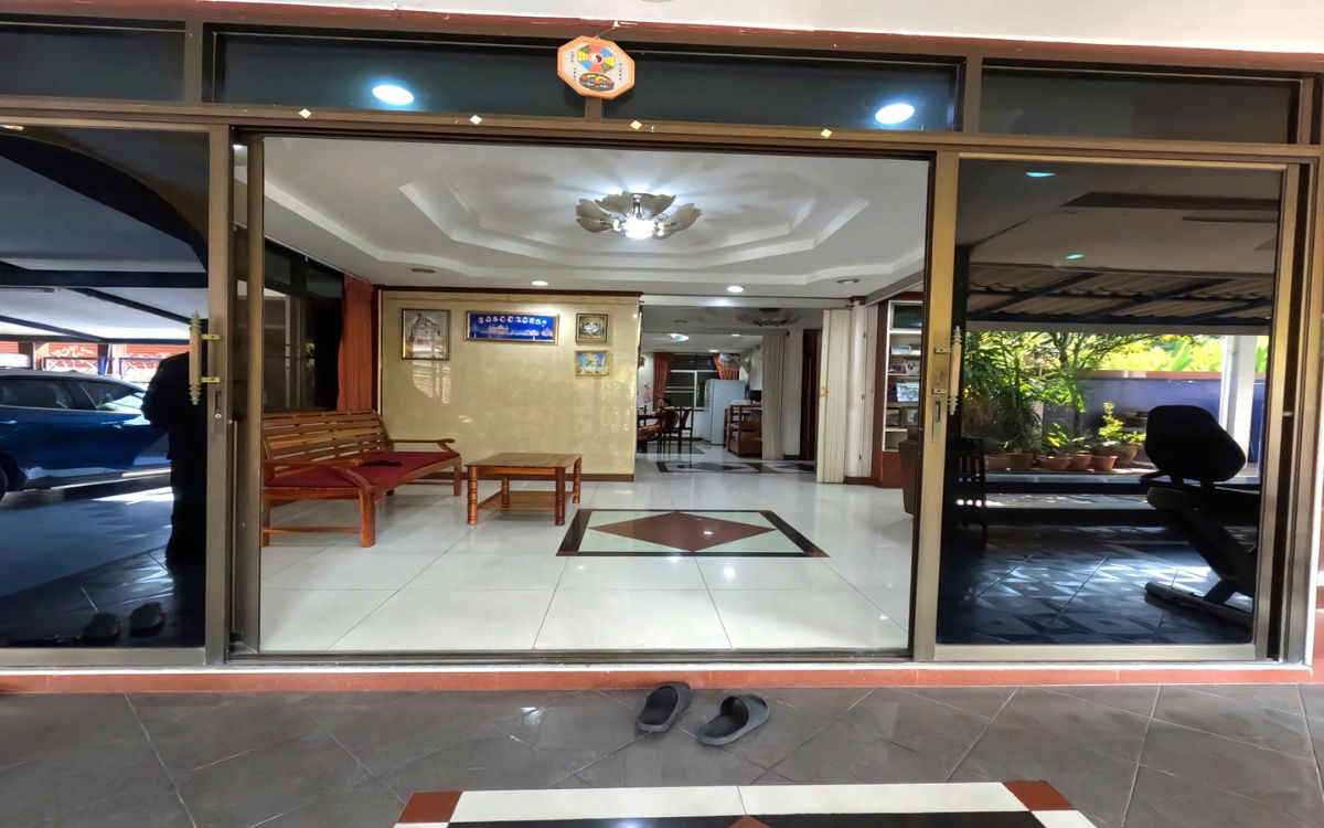 รูป ขายบ้านเดี่ยว เคหะทอง ซอยเพชรเกษม3 ใจกลางเมืองทำเลดี ราคาสุดคุ้ม เนื้อที่ใช้สอยร่วม 600ตรม. - รูปที่ 9/25