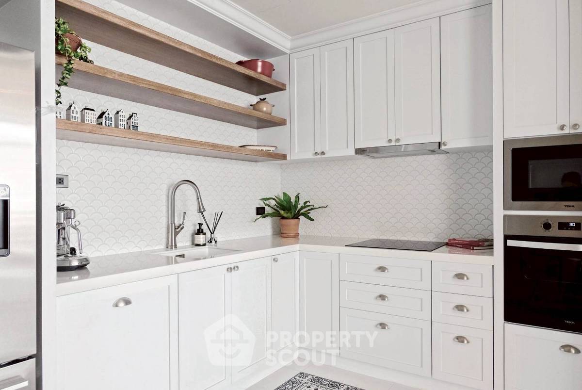 picture 4-BR Condo at Athenee Residence near BTS Phloen Chit (ID 2237331) - 13/20