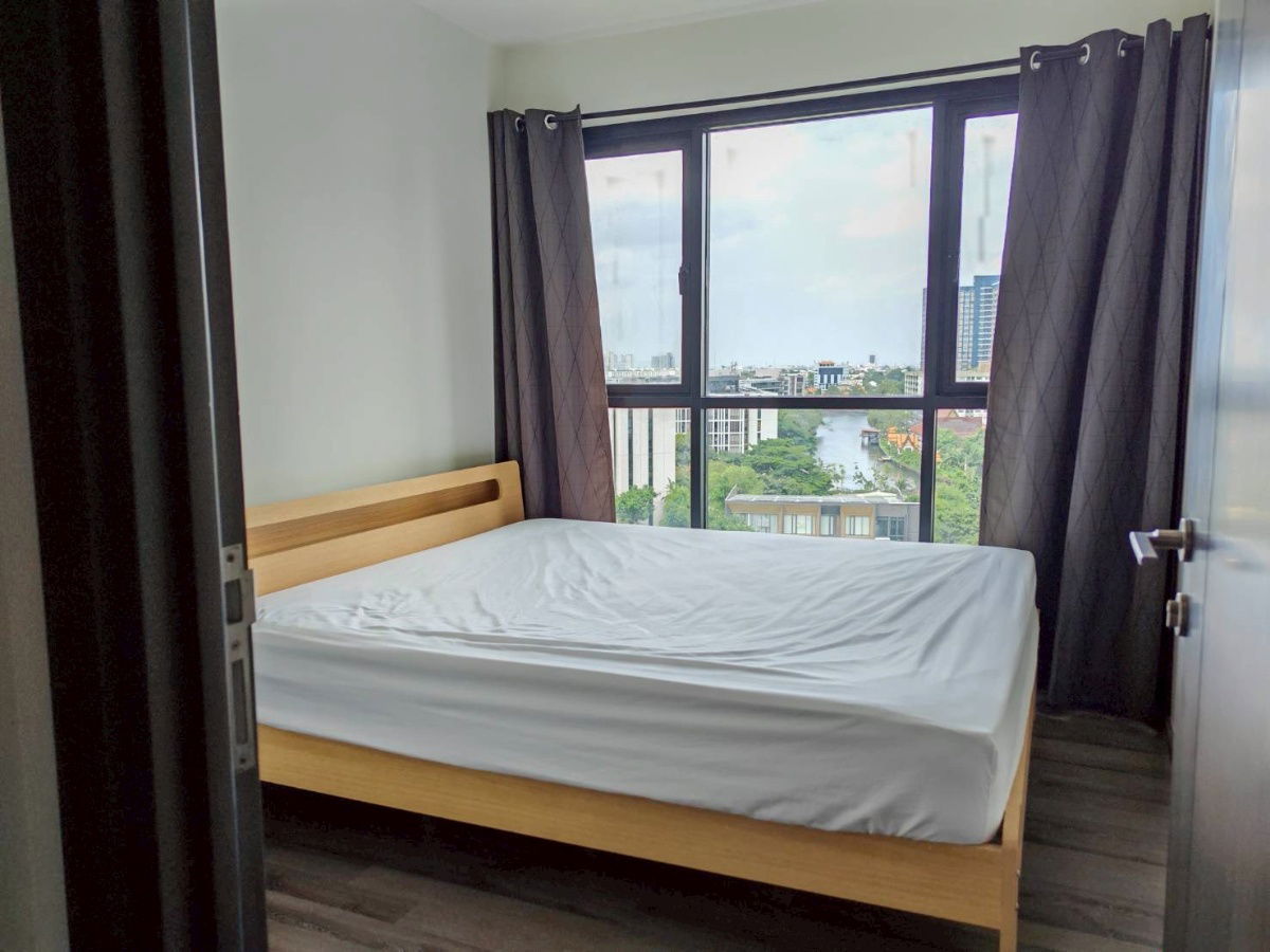picture Urgent Rent! Beautiful Room Special Price! The Base Park West - 1 Bed - 30 Sq.M. - 8/8
