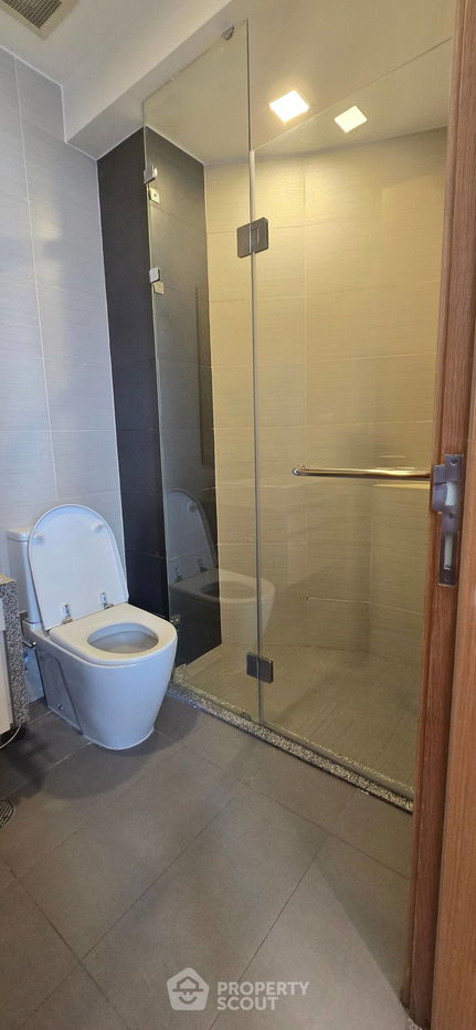 picture 3-BR Condo at Millennium Residence @ Sukhumvit Condominium near BTS Phrom Phong (ID 2249151) - 15/18
