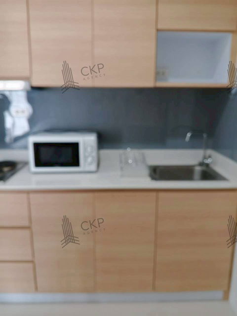 picture Condo The Residence near Sahapat Industrial Estate, Sriracha, Laem Chabang, beautiful room with built-in furniture. - 10/13