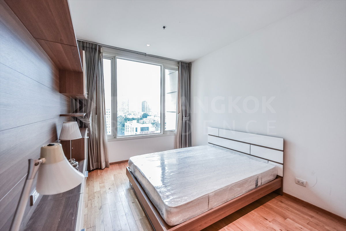 picture 𝐑𝐚𝐫𝐞 𝐔𝐧𝐢𝐭! The Empire Place 💙 Corner room with beautiful view 🏙️ near BTS Chongnonsi - 7/12