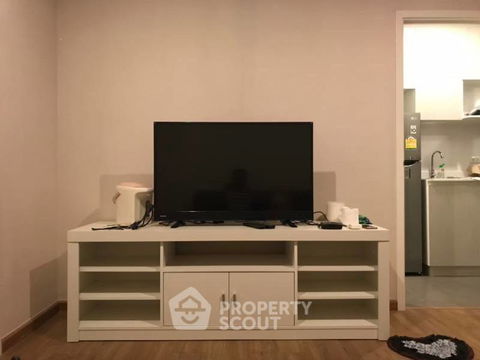 1-BR Condo at The Tree RIO near MRT Bang O (ID 1940938)