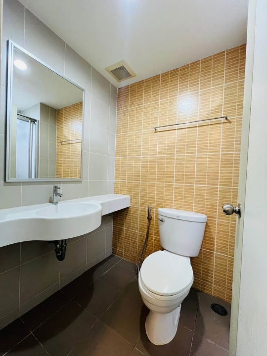 picture For rent !!  Lumpini Ville Prachachuen - Phongphet 2  | 8.5K. Per month | 32 sq.m.  1Bed1Bath  30th Floor  A Building - 14/16