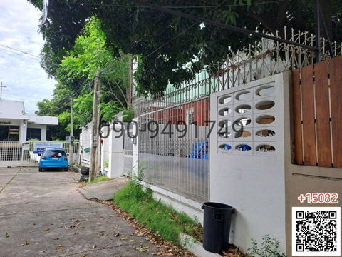 เช่า บ้านเดี่ยว 3 ชั้น ซอย บรมราชชนี 87  ใกล้ สถานีรถไฟฟ้าบางชัน