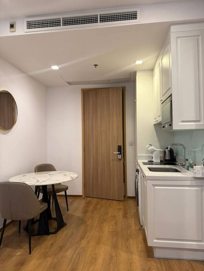 picture bedrooms 1bathroom -24th floor 35 sq.m - 6/11