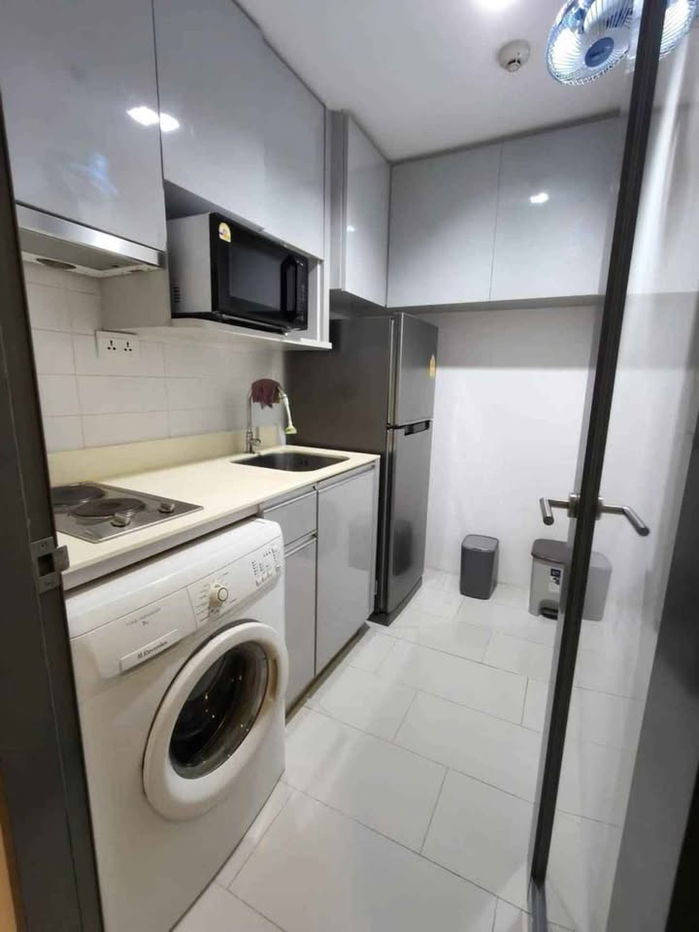 picture Code: KJ8237  for rent IDEO Mobi Sukhumvit 81 // Line ID: @kjcondo (with @) // - 8/10