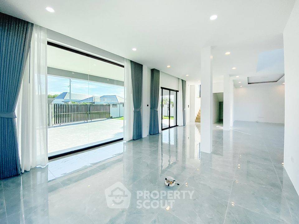 picture 4-BR Villa in Hin Lek Fai (ID 1728787) - 17/20