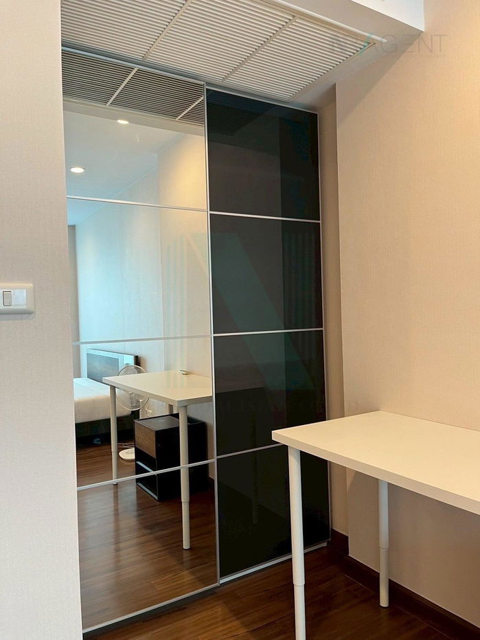 picture 📌 For Sell Condo SUPALAI LITE SATHORN-CHAROENRAT Building 1, Floor 5,1 bed room, Room size 49 sqm - 3/8