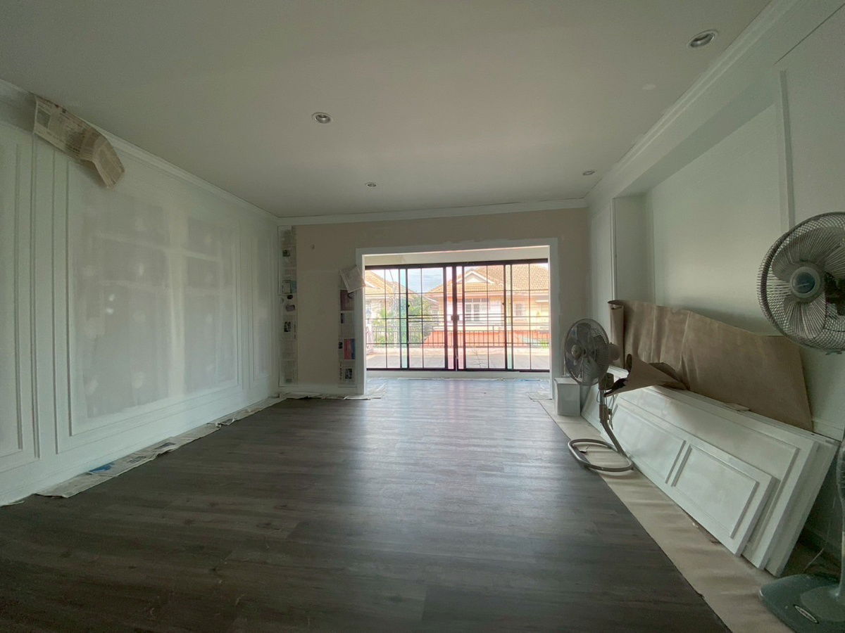 รูป PK005 ขายบ้านเดี่ยวรีโนเวทใหม่ พร้อมอยู่ ทำเลดีเยี่ยม – หมู่บ้านธารา ปิ่นเกล้า - รูปที่ 3/20