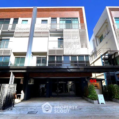 ทาวน์โฮม รามอินทรา 40 : ทาวน์เฮาท์ 3-ห้องนอน ใน นวลจันทร์ (ID 2066407)