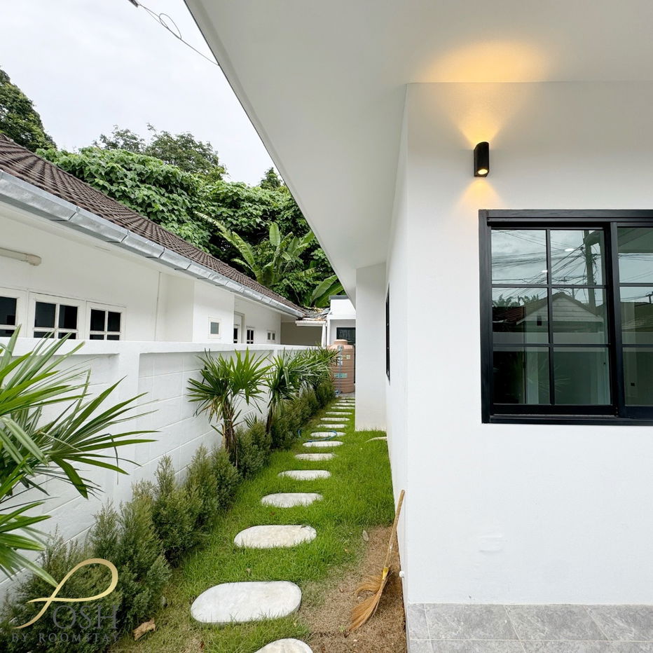 picture Phoonsub Village, Soi Ta-Eaid | Newly Renovated Semi-Detached House | Cozy Modern Style | Prime Fitness Street Location | 4,280,000 - 3/19