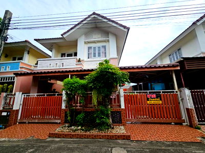 Twin houses for sale Samut Prakarn : 🔥 Urgent Sale!!! Semi-detached house, fully extended and move-in ready, special price at Sena Green Ville Village, Bangna – Thepharak