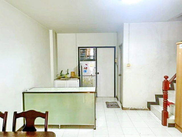 picture Lotus Khon Kaen 1.8 km. Townhouse for rent 2-storey 25 sq.wa. 200 sq.m. with furniture next to the m - 4/8