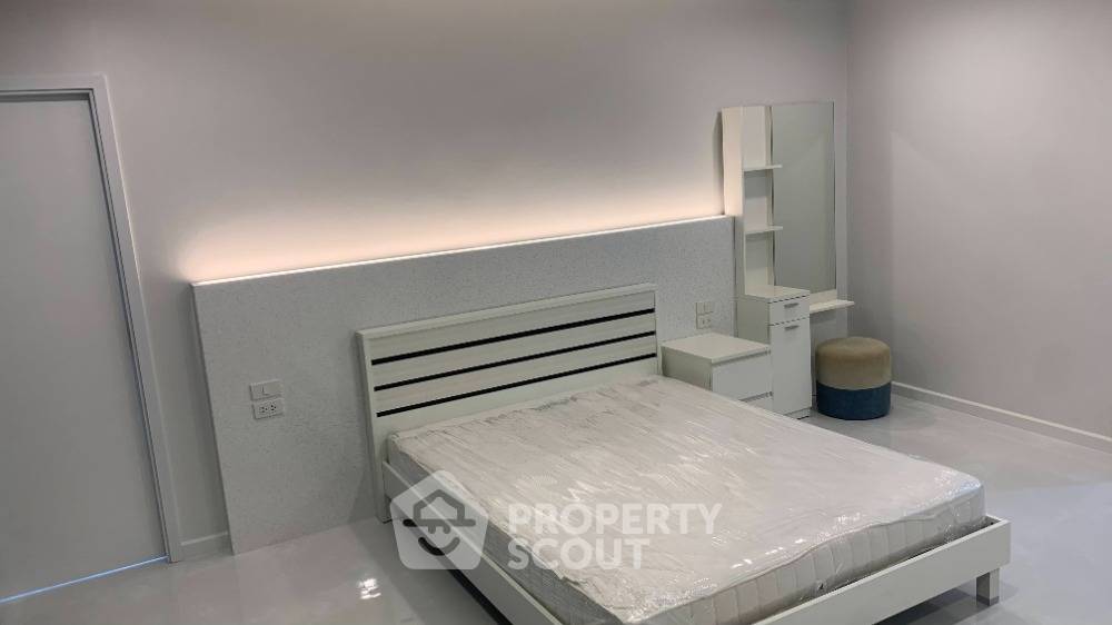 รูป บ้าน 5-ห้องนอน ใน ลาดพร้าว (ID 1542141) - รูปที่ 37/40