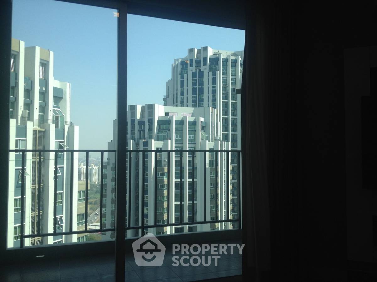 picture 2-BR Condo at Belle Grand Rama 9 near MRT Phra Ram 9 (ID 549728) - 3/8