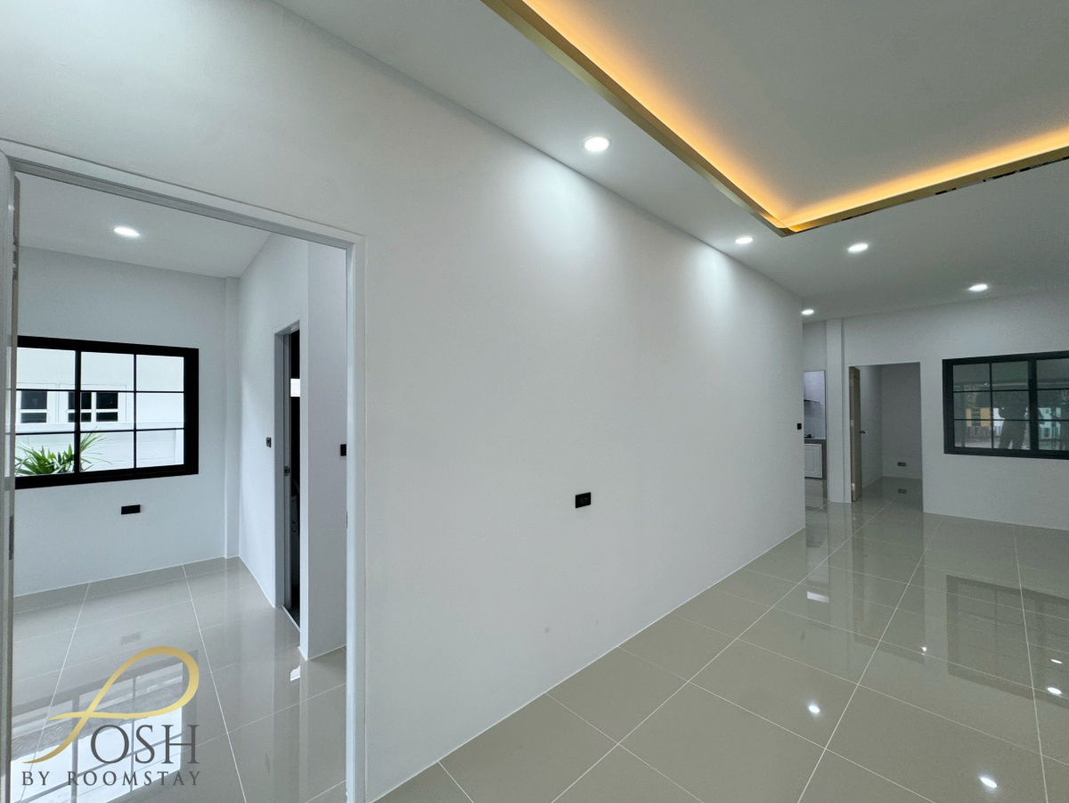 picture Phoonsub Village, Soi Ta-Eaid | Newly Renovated Semi-Detached House | Cozy Modern Style | Prime Fitness Street Location | 4,280,000 - 10/19