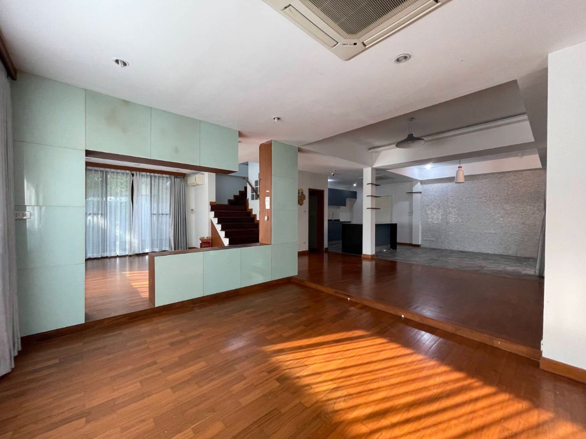 รูป บ้านเดี่ยว 2 ชั้น ใกล้บองมาร์เช่ มาร์เก็ตพาร์ค ถนน เทศบาลนิมิตรเหนือ แขวงลาดยาว เขตจตุจักร (ตกแต่งพร้อมอยู่)  - รูปที่ 6/12