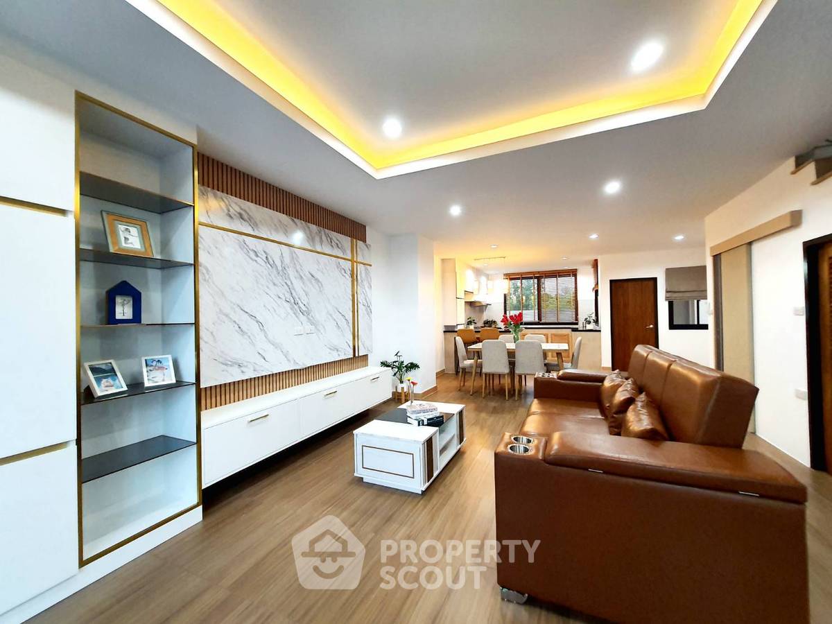 รูป ทาวน์เฮาท์ 3-ห้องนอน ใกล้ สวนนงนุช (ID 1543711) - รูปที่ 7/11