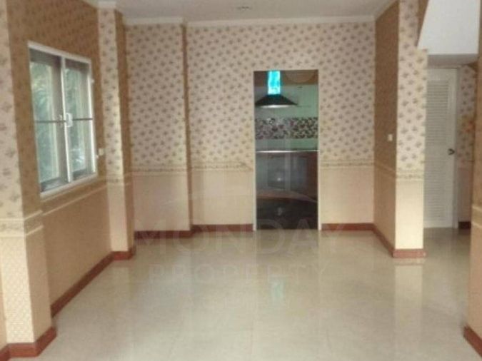 ขายบ้านเดี่ยว 3 ห้องนอน 209 ตร.ว. บ้านฟ้ากรีนพาร์ค รอยัล ธนบุรีรมย์