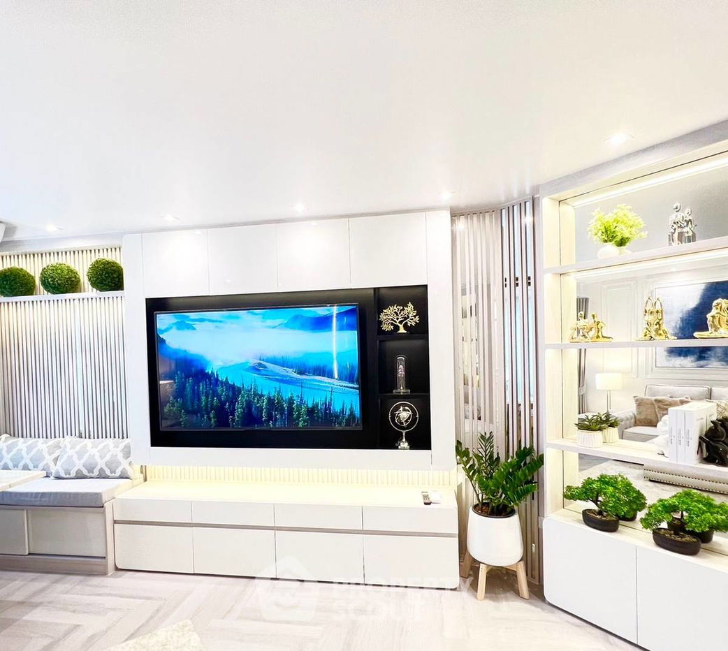 picture 3-BR Condo at Fortune Condotown Condominium in Chong Nonsi (ID 2206309) - 5/14