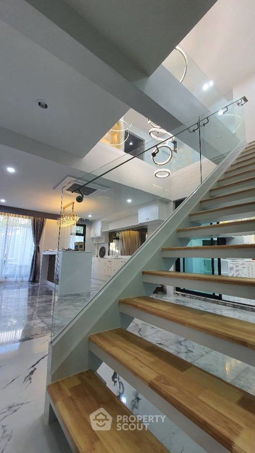 รูป บ้าน 5-ห้องนอน ใน ลาดพร้าว (ID 1542141) - รูปที่ 19/40