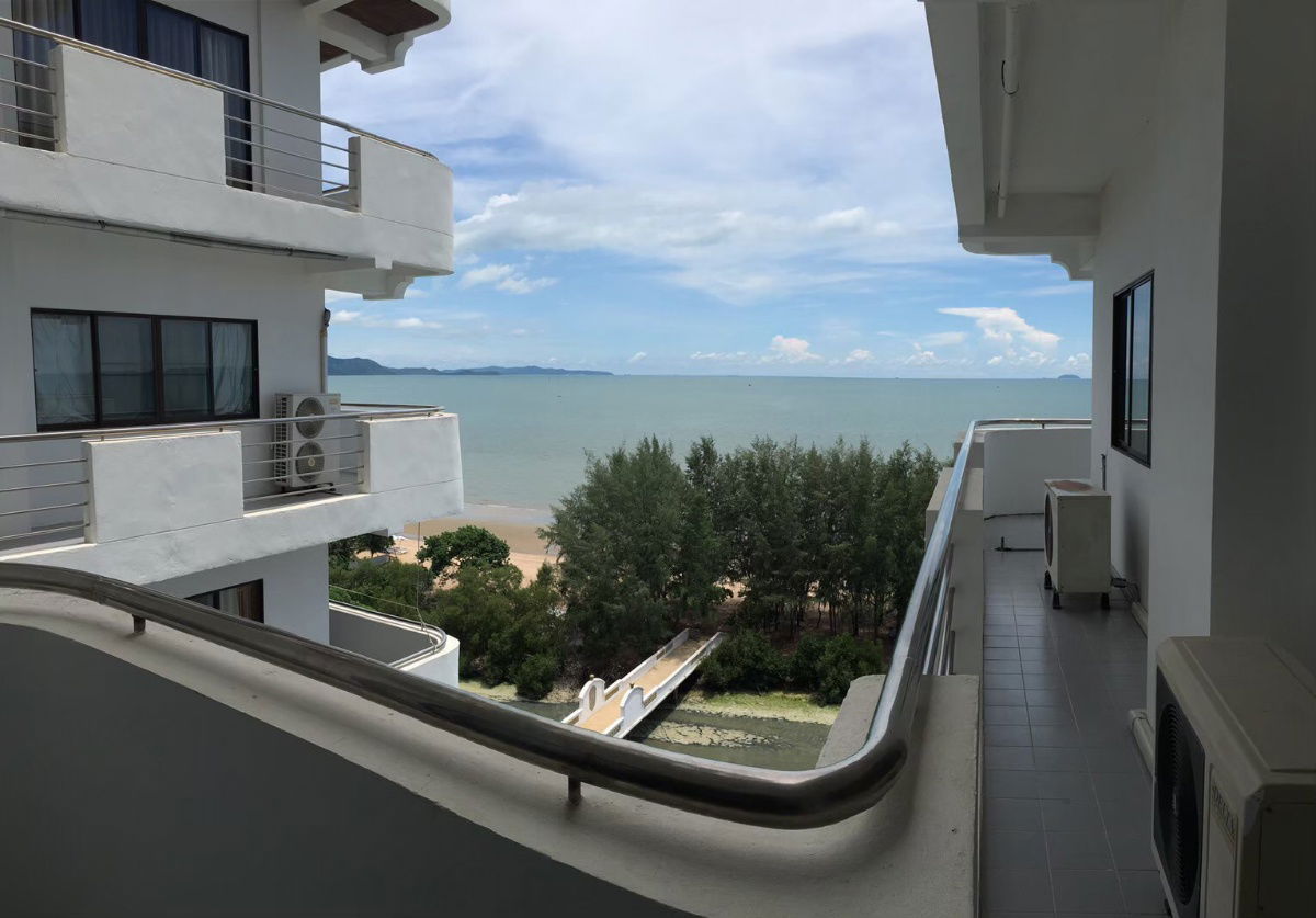 picture Elegant 3-Bedroom Condo for sales by owner — 179 sqm on the 6th Floor - 6/11