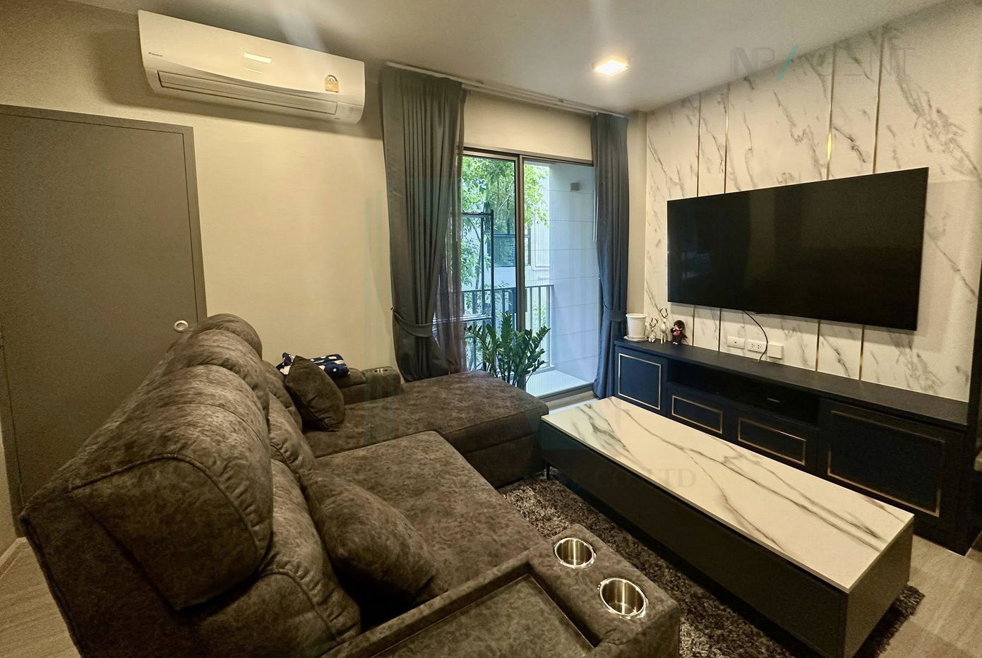 picture 🔺 For Sell Condo QUINTARA PHUME SUKHUMVIT 39 Building B, Floor 2,2 bed room, Room size 54 sqm - 1/8