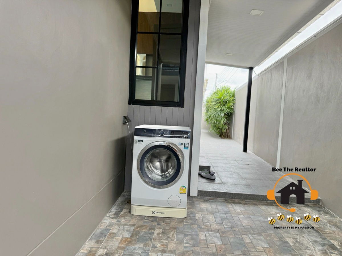 รูป ขาย บ้านพร้อมสระว่ายน้ำ ซอยทุ่งกลมตาลหมัน พัทยา - รูปที่ 28/35