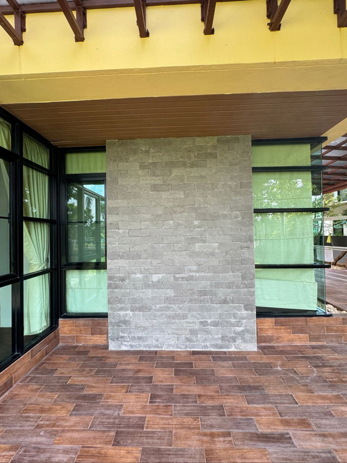 รูป บ้านเดี่ยว พัทยา วิวดีที่สุดในโครงการ The Village Housing Estate by Horseshoe Point เนื้อที่ 2 งาน 41 ตรว โฉนดเลขที่ 161123 - รูปที่ 12/13