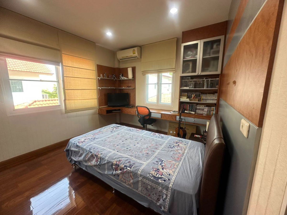 รูป ให้เช่าบ้านเดี่ยว 2 ชั้น ม.ลัดดารมย์ วัชรพล-รัตนโกสินทร์ 107.5 ตร.วา Tel.099-998-3897 - รูปที่ 23/35