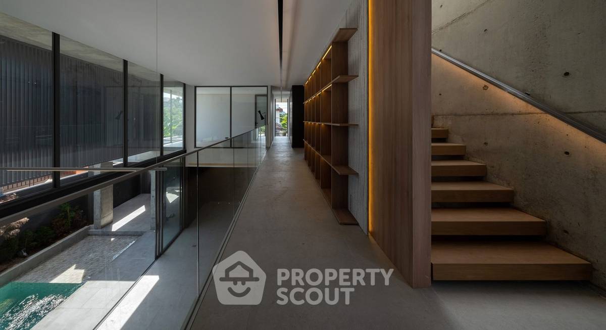 picture 4-BR House near ARL Ramkhamhaeng (ID 2094573) - 6/19
