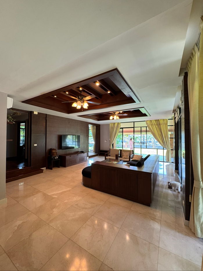รูป บ้านเดี่ยว พัทยา วิวดีที่สุดในโครงการ The Village Housing Estate by Horseshoe Point เนื้อที่ 2 งาน 41 ตรว โฉนดเลขที่ 161123 - รูปที่ 6/13