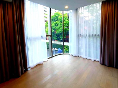 Condos for rent : Ashton Residence 75 sq.m. Eng 中 日 Please add LINE ID @806qphgn o8415o5483