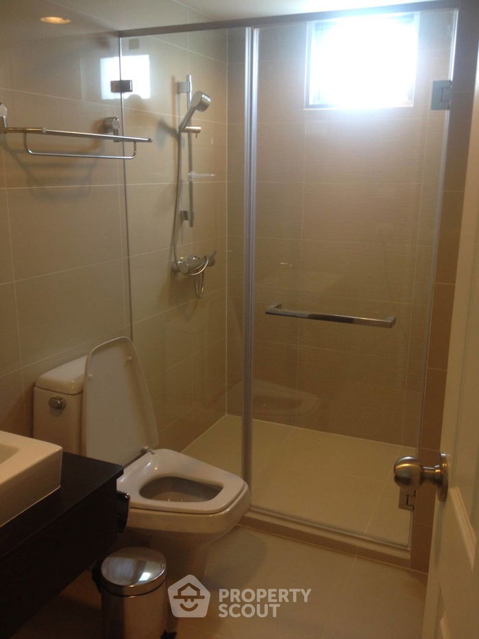 picture 2-BR Condo at Belle Grand Rama 9 near MRT Phra Ram 9 (ID 549728) - 5/8