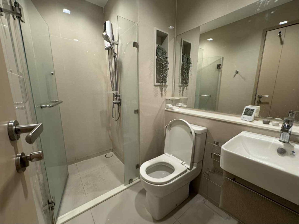 picture Forrent Life Sathorn Sierra Condominiums  - 6/9