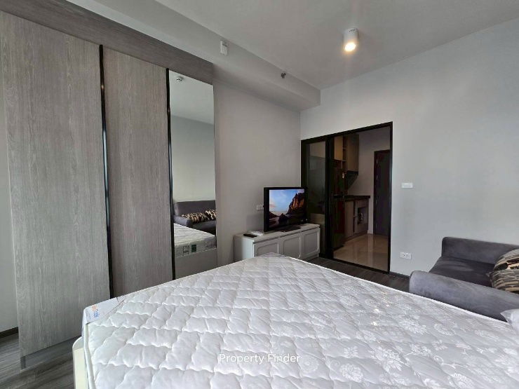 picture Condo for Rent : Ideo Ramkhamhaeng - Lam Sali Station Schedule a viewing 👉 Line: @propertybkk1 - 8/19