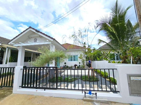 บ้านเดี่ยวให้เช่า ตกแต่งพร้อมเข้าอยู่ ดีญ่า หางดง 
