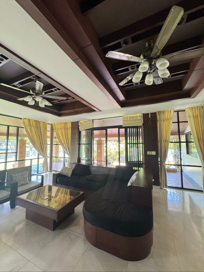 รูป บ้านเดี่ยว พัทยา วิวดีที่สุดในโครงการ The Village Housing Estate by Horseshoe Point เนื้อที่ 2 งาน 41 ตรว โฉนดเลขที่ 161123 - รูปที่ 7/13
